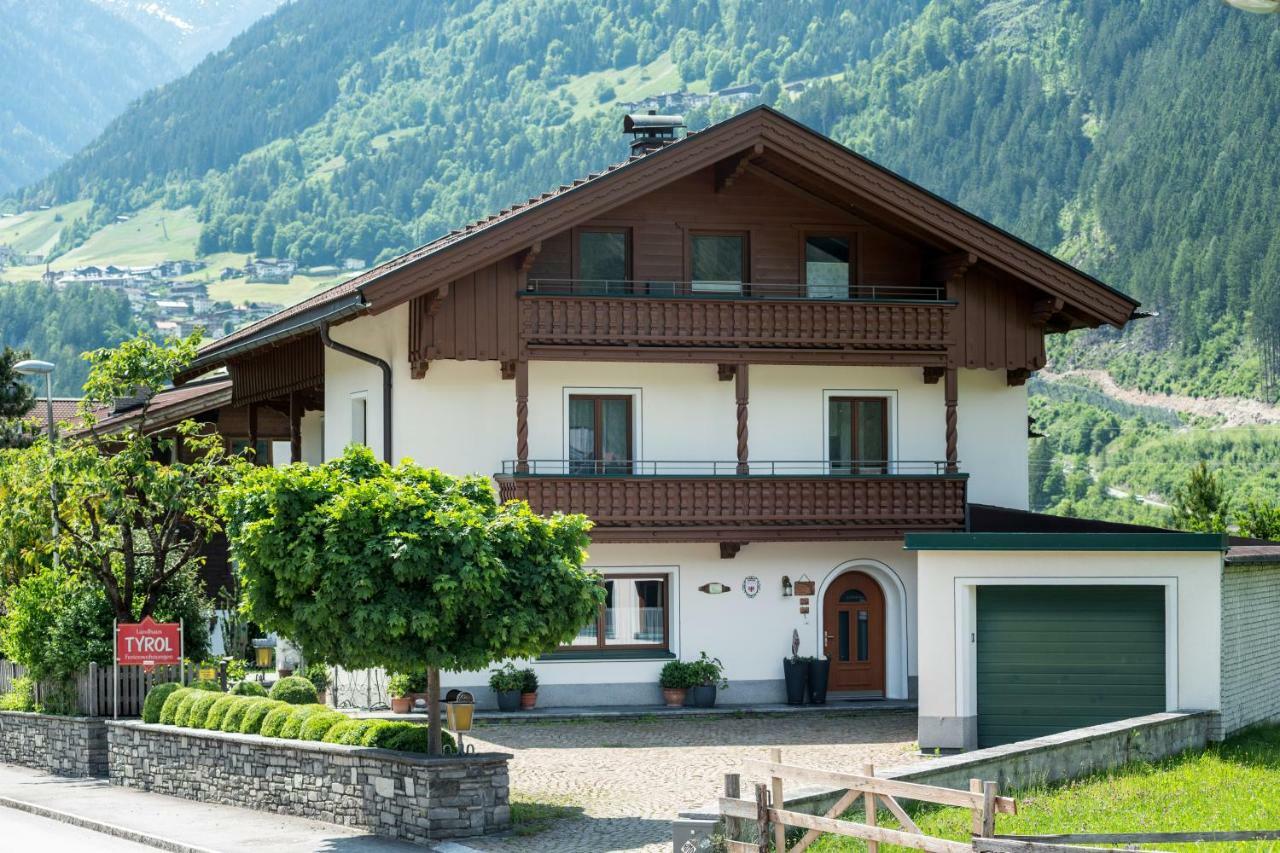 Landhaus Tyrol Mayrhofen Esterno foto